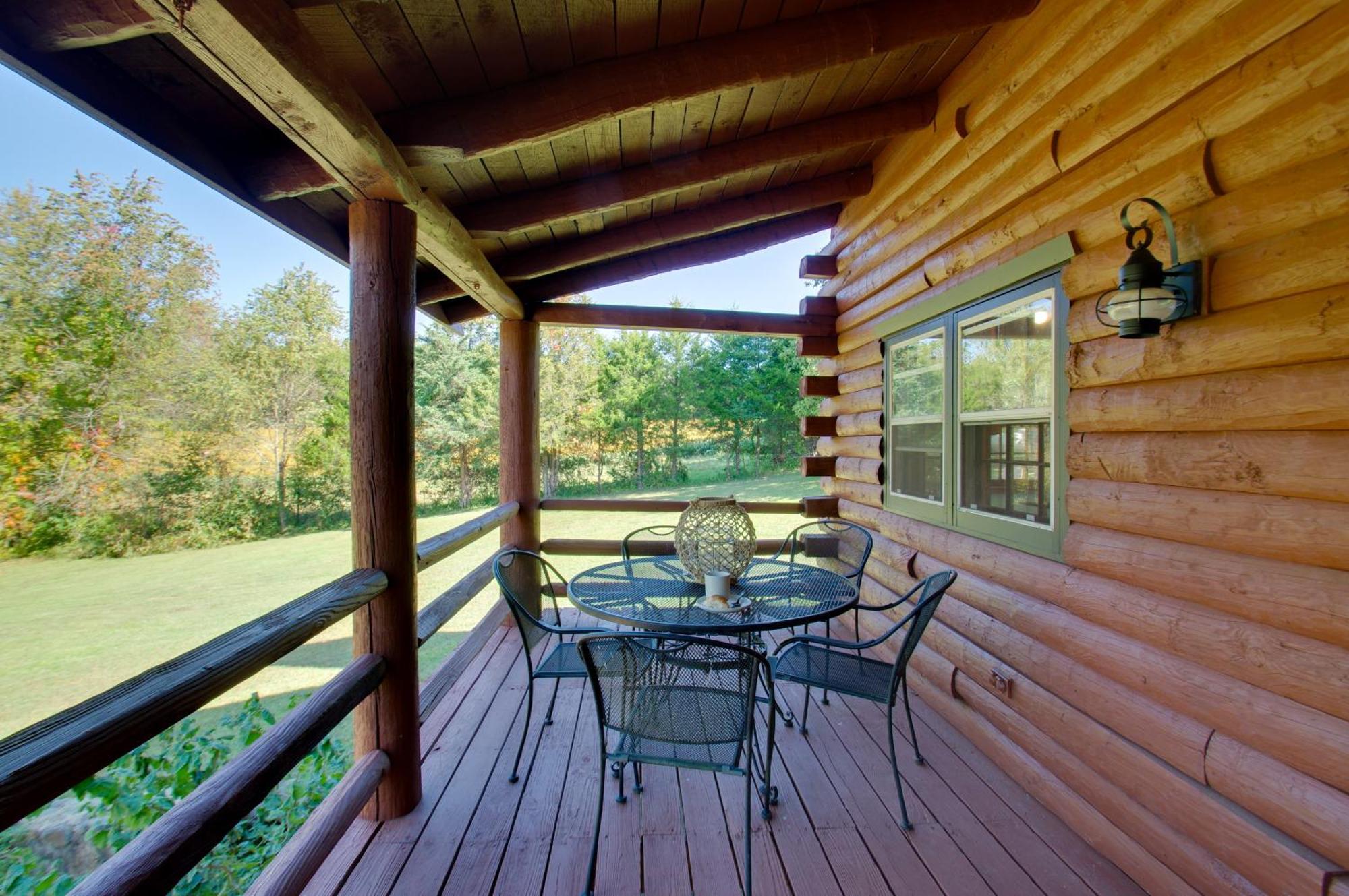 Cozy Log Cabin Getaway With Fire Pit And 3 Acres! Ruckersville Bagian luar foto